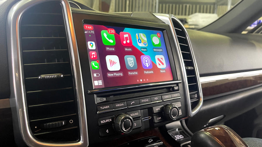 Porsche PCM 3.1 / CDR 3.1 Apple CarPlay & Android Auto Retrofit Kit