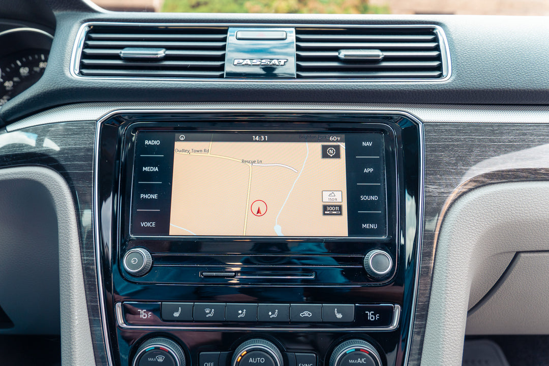 VW Discover Media MIB2 PQ Gen 2 Retrofit Kit w/ App Connect™