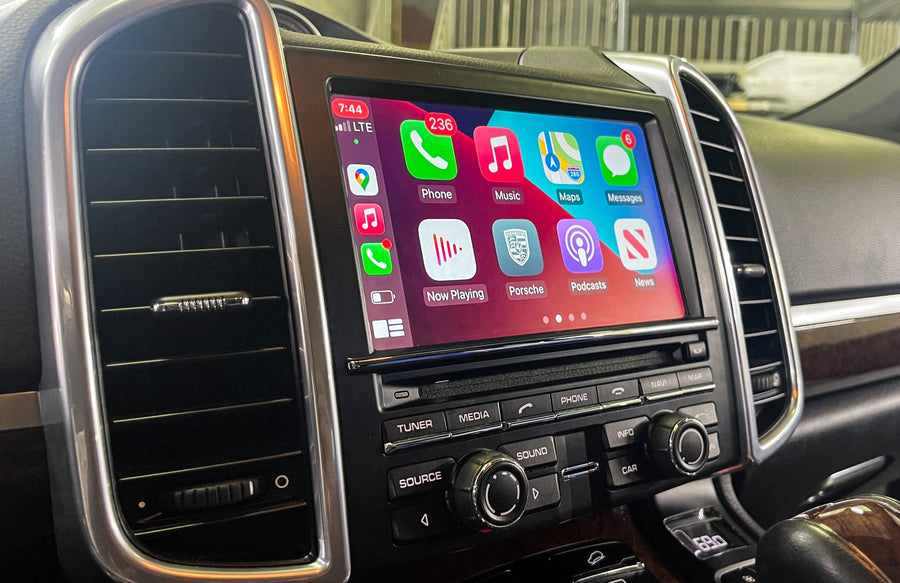 Porsche PCM 3.1 / CDR 3.1 Apple CarPlay & Android Auto Retrofit Kit