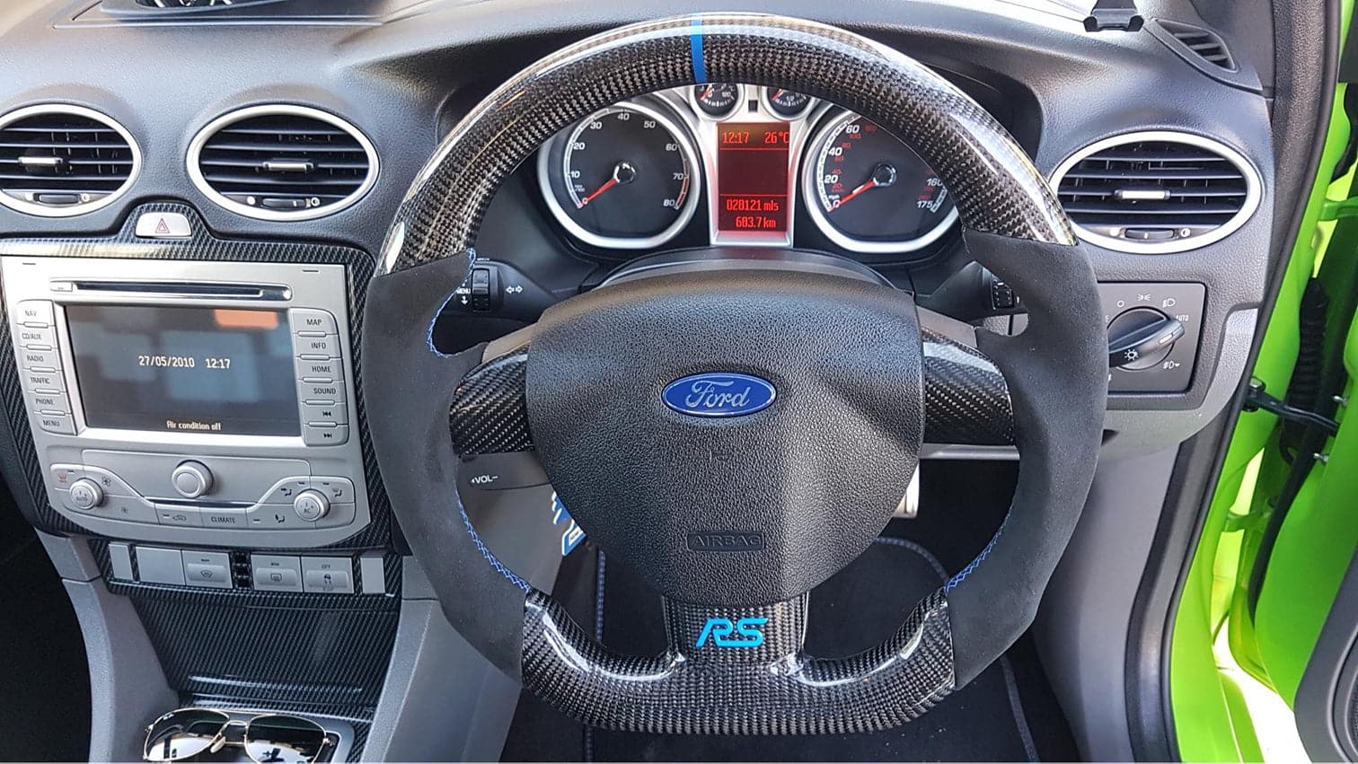 EZT Carbon Edition Custom Steering Wheel (Ford Focus RS MK2) – Eurozone  Tuning