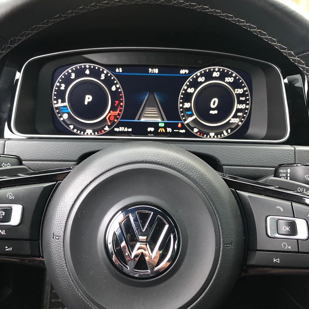 Volkswagen MK7 MQB AID Active Info Virtual Cockpit Retrofit Kit