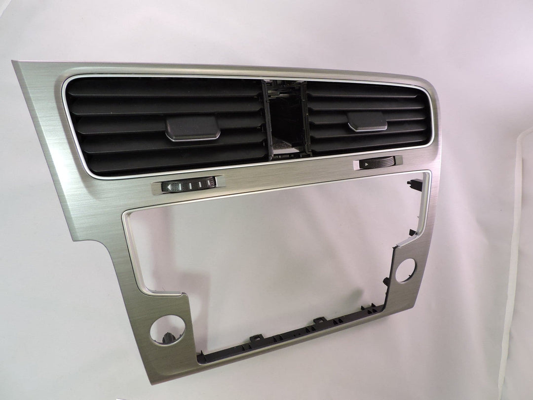 VW MK7 Golf/GTI/GolfR/E-Golf 8" Screen Retrofit Kit (Nav)