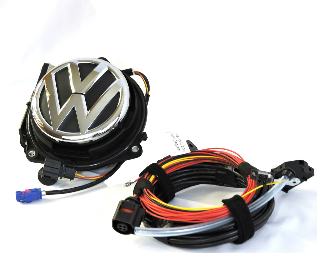 Volkswagen CC/Passat B6 Emblem Rear View Camera Kit