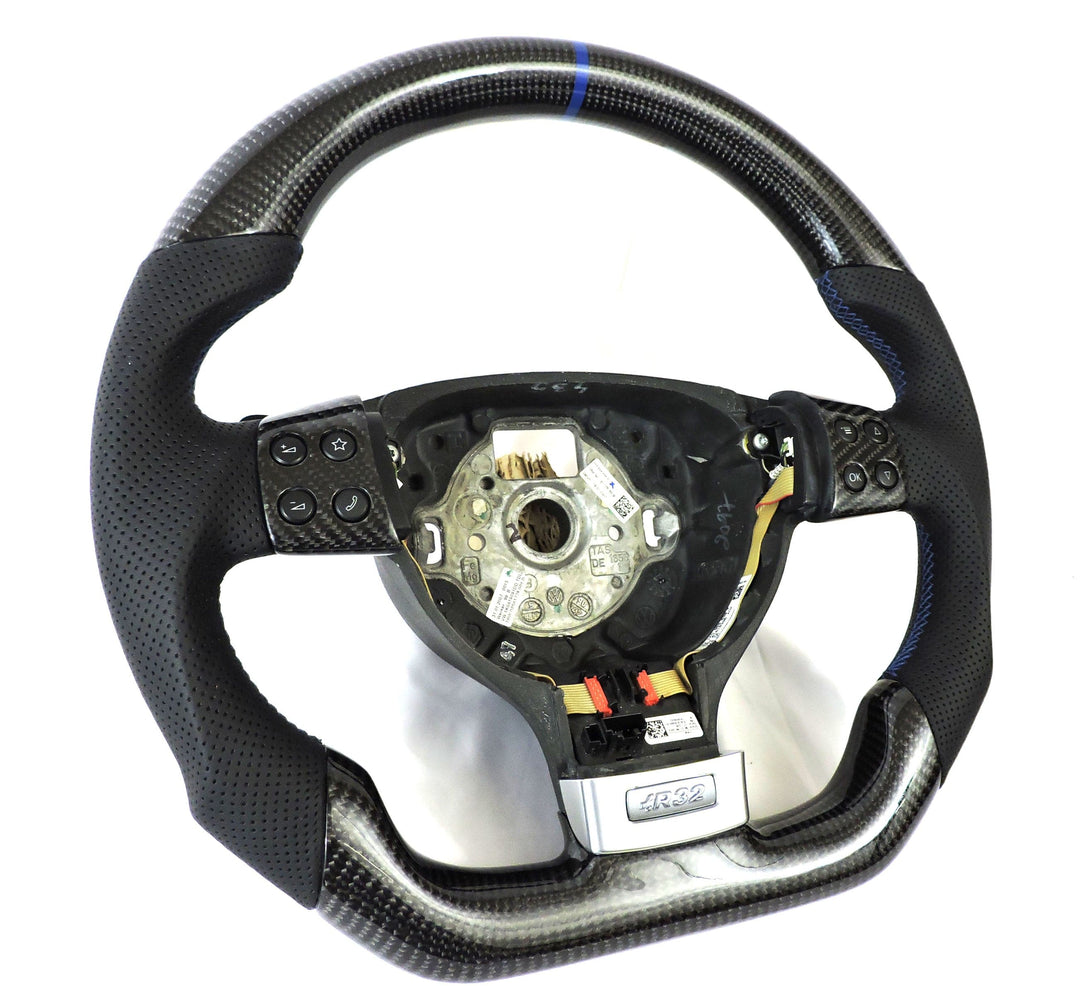 EZT Carbon Fiber-Perforated Steering Wheel (VW MK5)