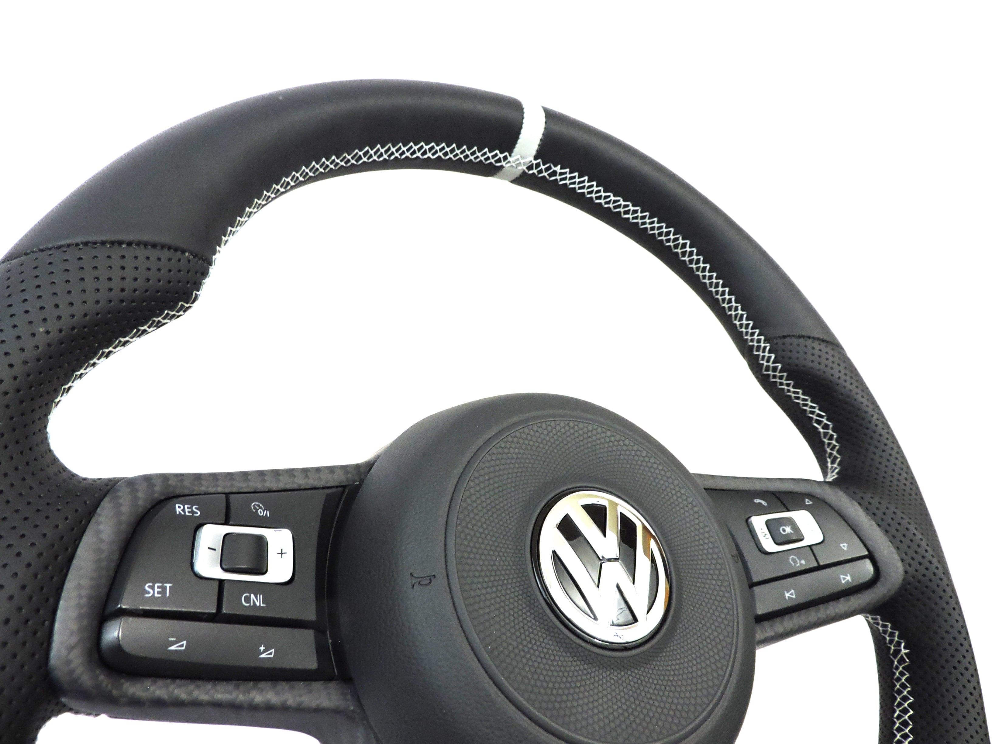 EZT Leather/Alcantara Custom Steering Wheel (VW MK7/MK7.5) – Eurozone Tuning