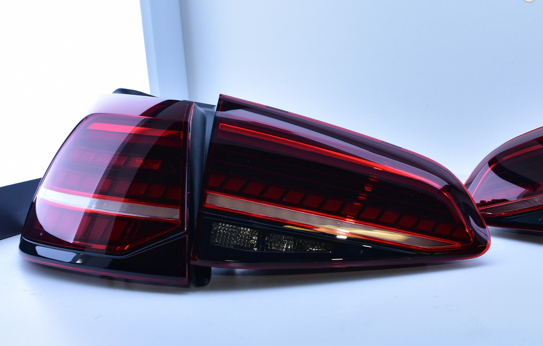 VW MK7.5 Golf/GTI/R Tinted Euro Dynamic Taillights w/ Rear Fog