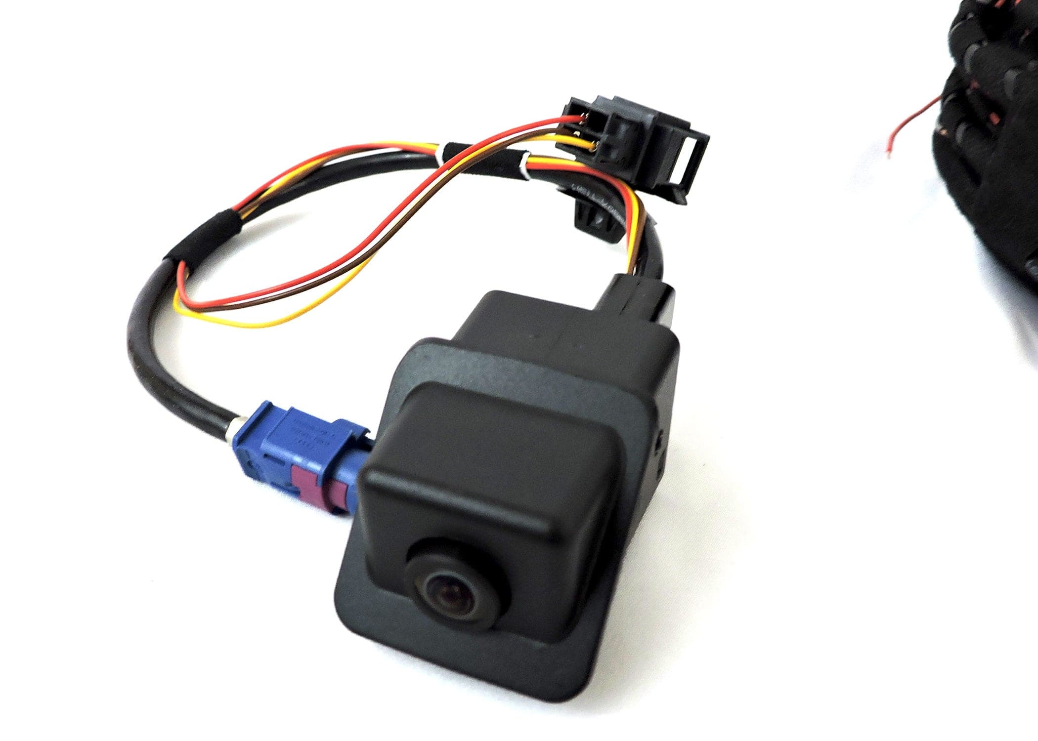 Vw Rear Camera Volkswagen OEM Bumper Mounted Rear View Camera Kit – Eurozone Tuning