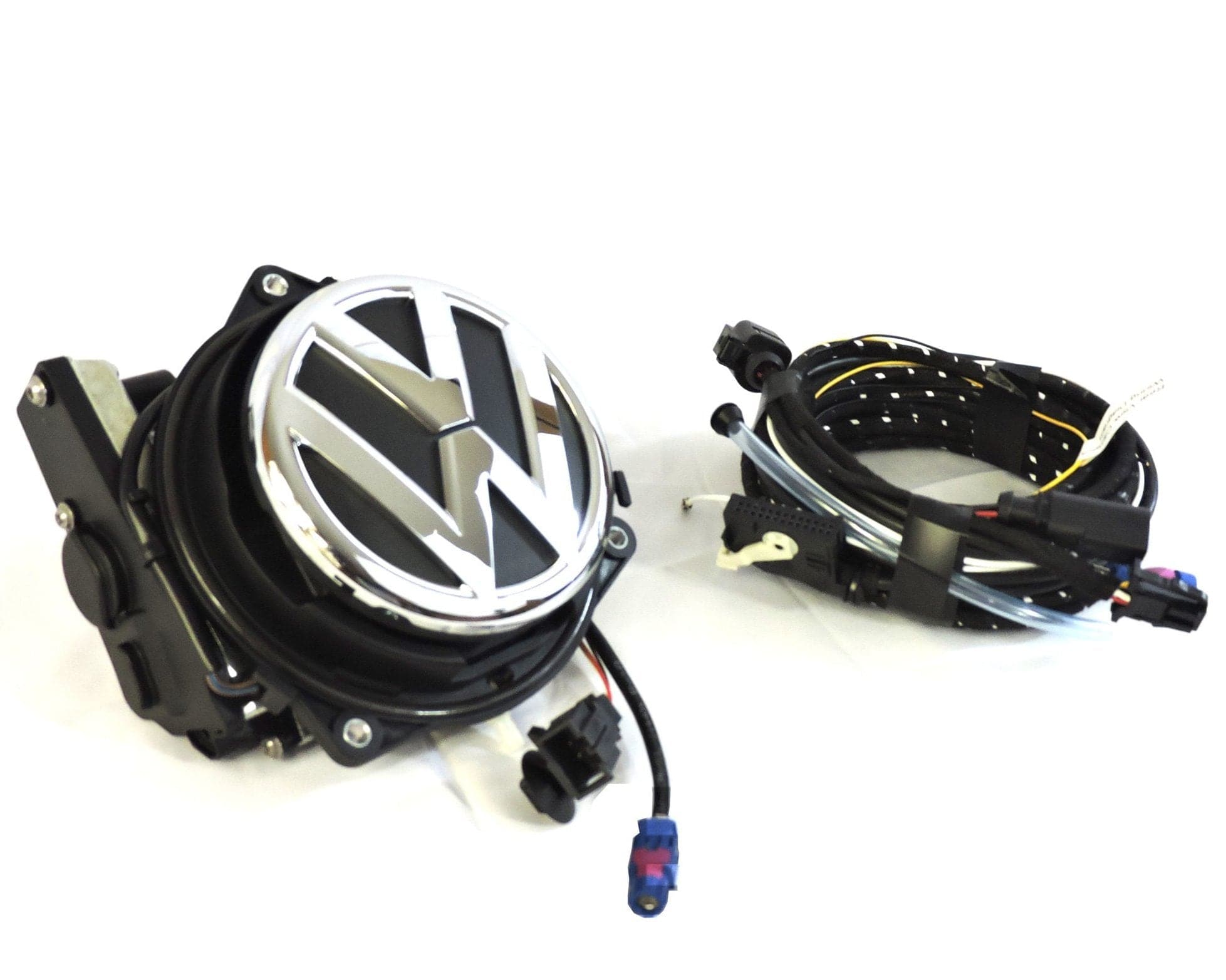 Volkswagen OEM Rear View Camera Kits – Eurozone Tuning