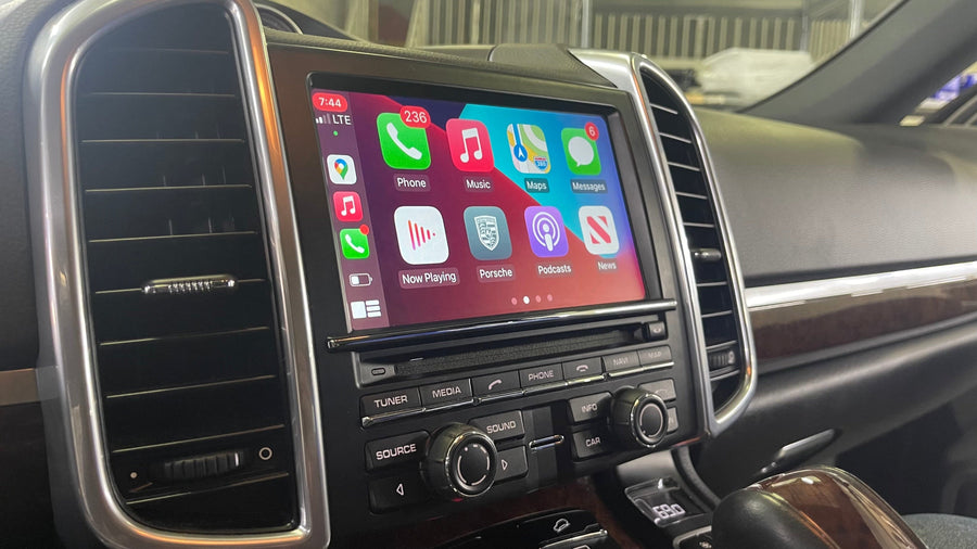 Porsche PCM 3.1 / CDR 3.1 Apple CarPlay & Android Auto Retrofit Kit