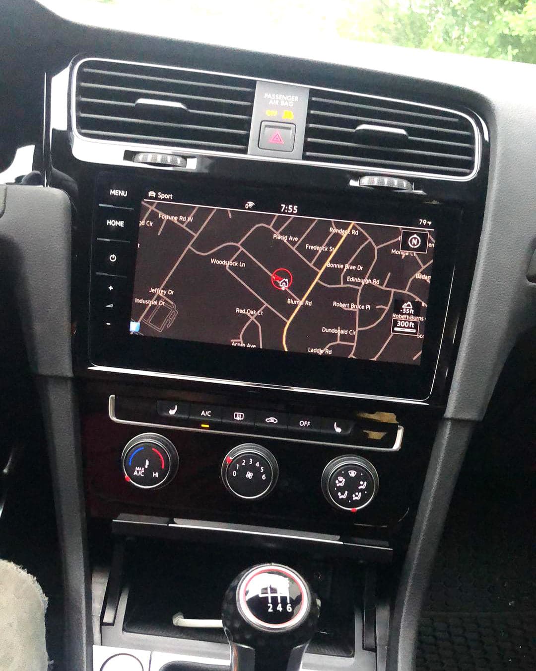 VW Golf 7 GTI MIB 2.5 9.2 Discover Pro Retrofit Install + Wireless Apple  CarPlay Test - CarPlay Life