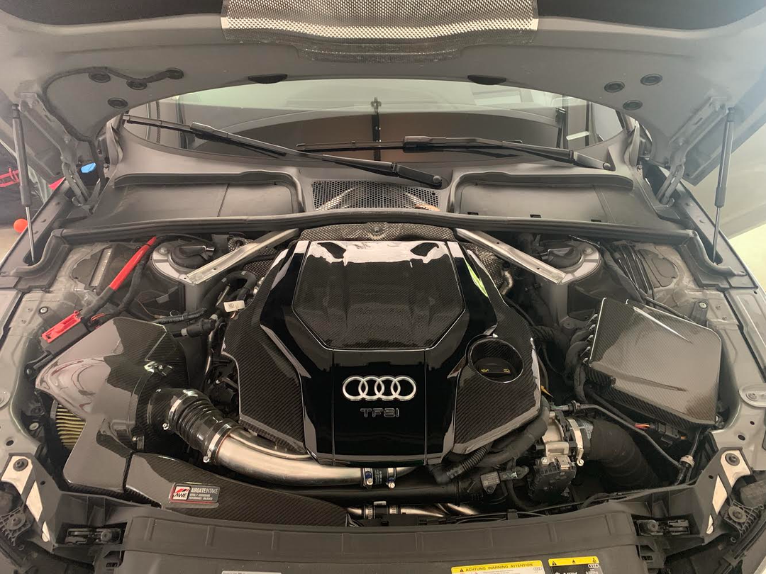 EZT Audi B9 2.9T S4/S5/RS5 TFSI Carbon Fiber Engine Covers