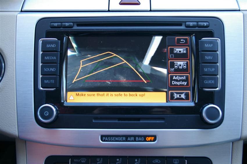 Volkswagen CC/Passat B6 Emblem Rear View Camera Kit – Eurozone Tuning